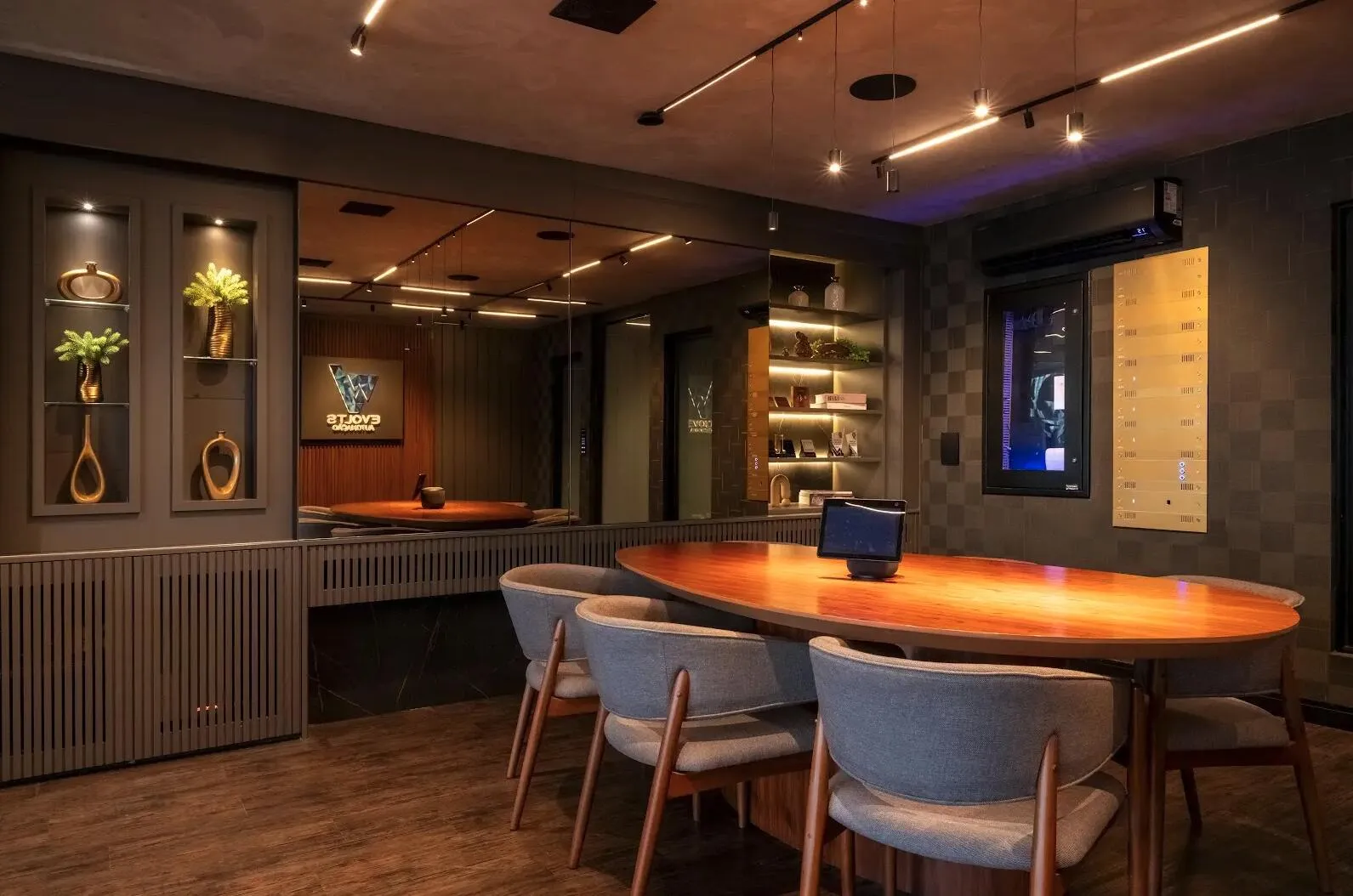 Showroom Evolts - Sistema de Áudio